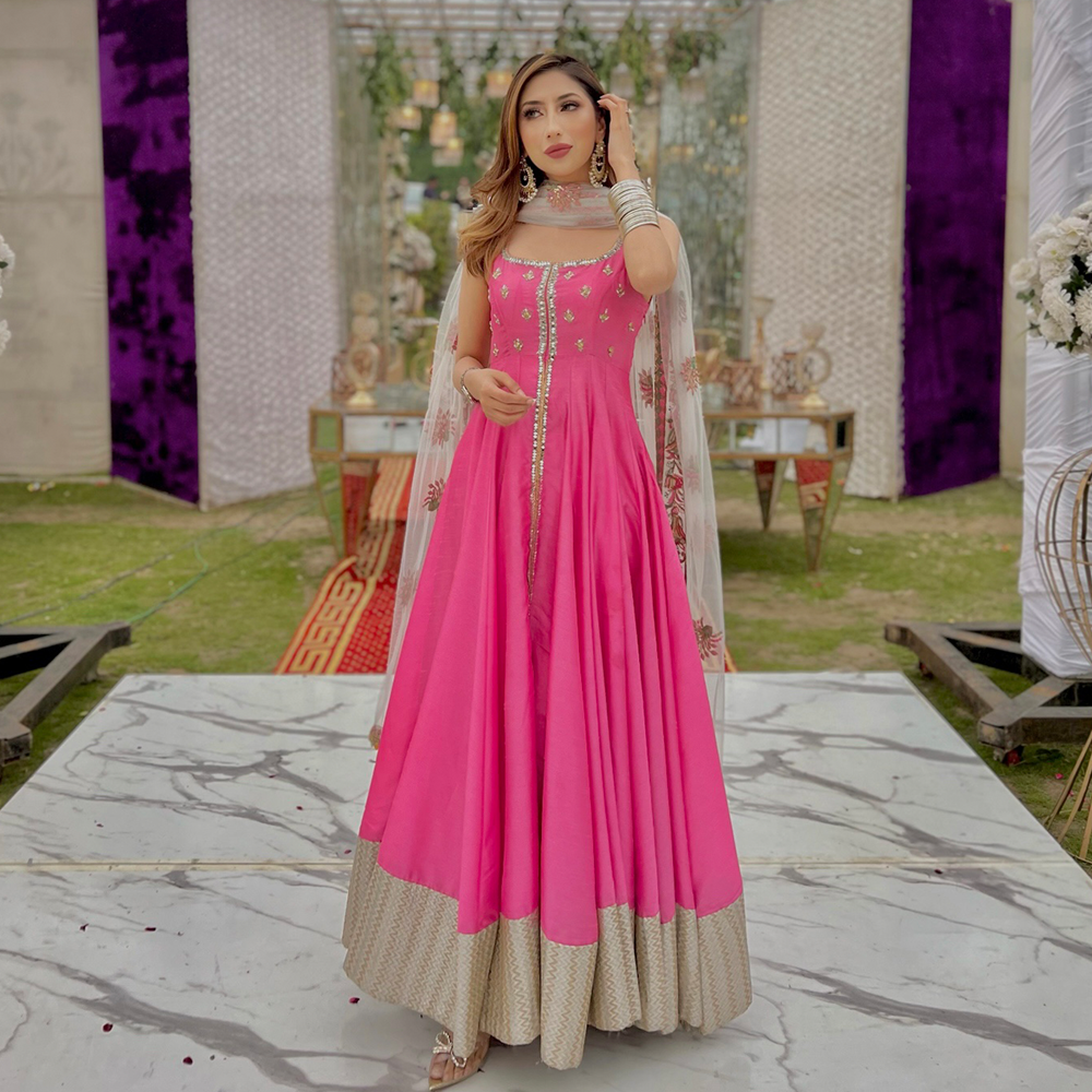 Picture of Rida Mirza in Pink Zeba