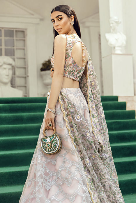 Lucknow Lehnga Choli