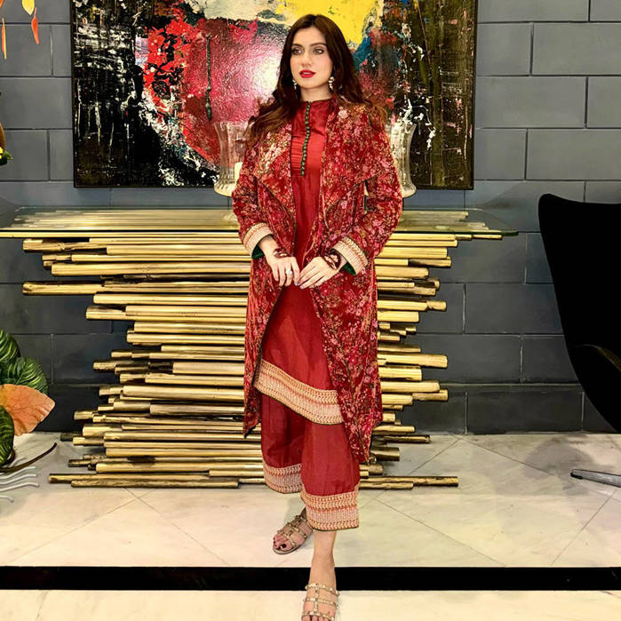 Picture of Sabrina Looks Amazing In Our Callie Outfit