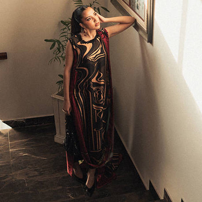 Picture of Dua Miran in Amazonica outfit