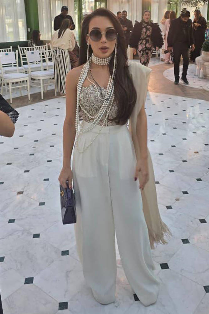 Picture of Laili Mirza Corset